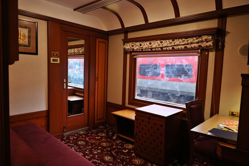 presidential suite deccan odyssey