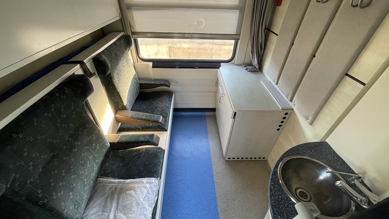 turkish night train dogu express sleeper compartment book online