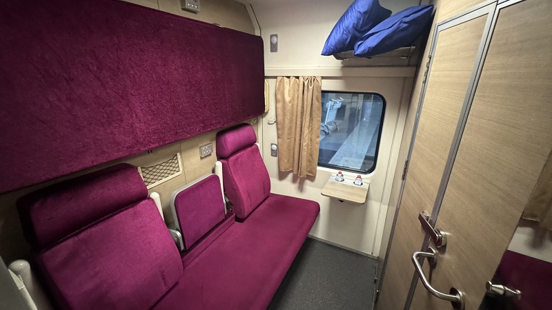 thai first class sleeper