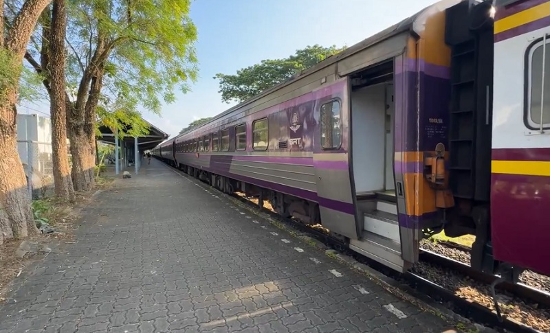 thailand train travel ticket