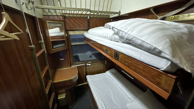 cfr sleeper compartment