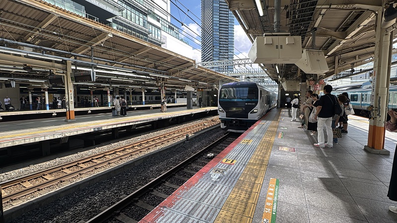japan rail pass train yokohama tokyo jr group
