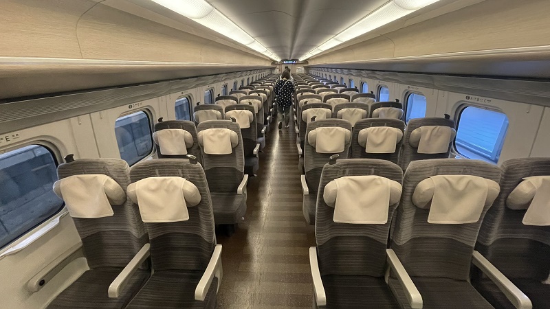 ordinary seats shinkansen high-speed train japan travel book tickets
