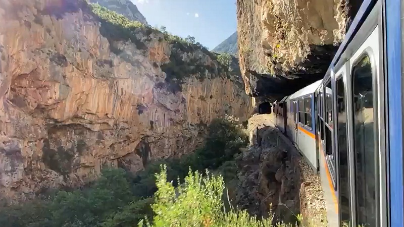 greece train travel rail holiday