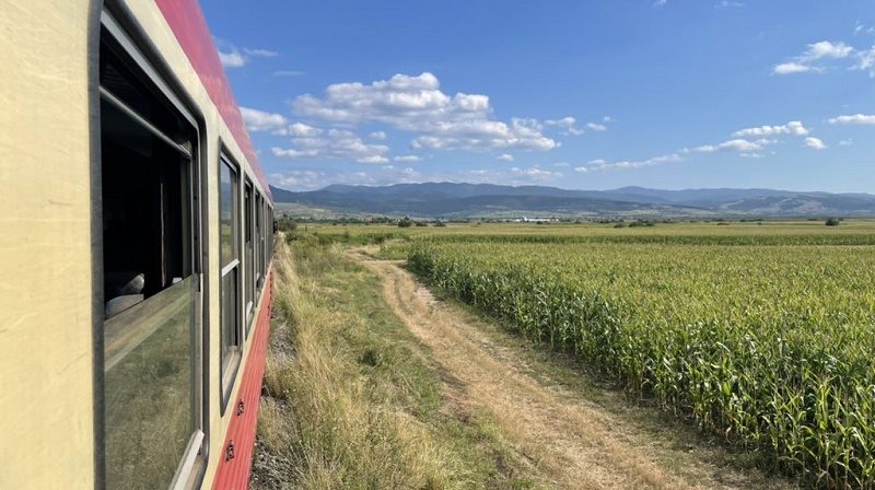 train romania