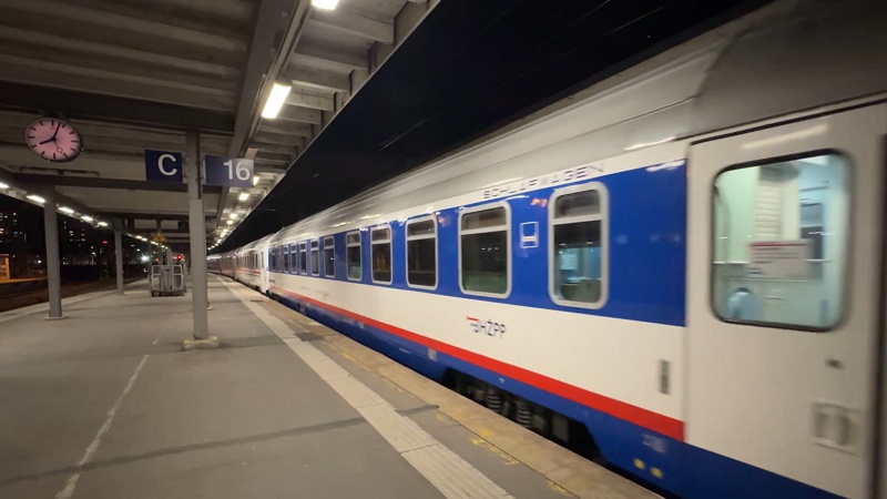 croatia night train rail holiday
